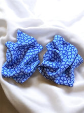 Load image into Gallery viewer, Lilac Muse