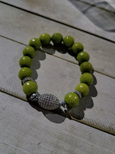 Load image into Gallery viewer, Lucky Love