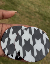 Load image into Gallery viewer, Big Momma - Houndstooth
