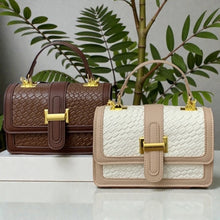 Load image into Gallery viewer, Charlotte
