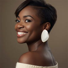 Load image into Gallery viewer, Futuristic (pearl)
