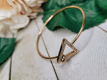 Load image into Gallery viewer, Pyramid bangle
